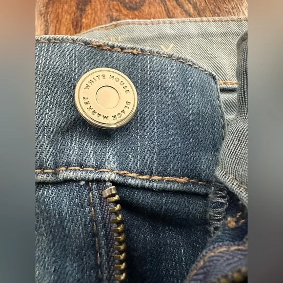 WHBM Skinny Ankle Jeans w Zipper on Bottom - Picture 13 of 14